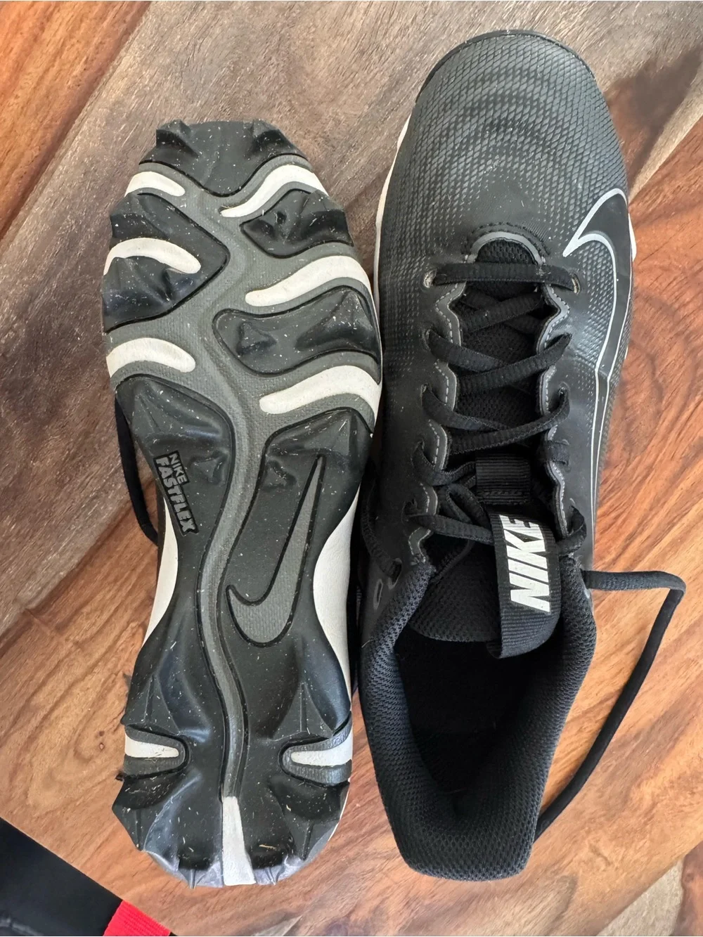 Nike Vapor Edge Shark 3 Football Cleats